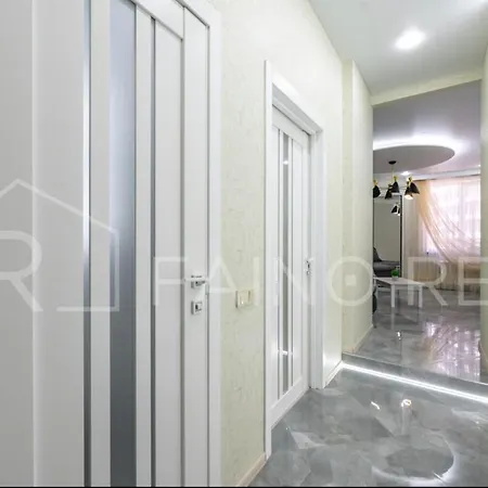 1k світла в аркадії, 5 хв до моря 5011 Fainorent Apartment